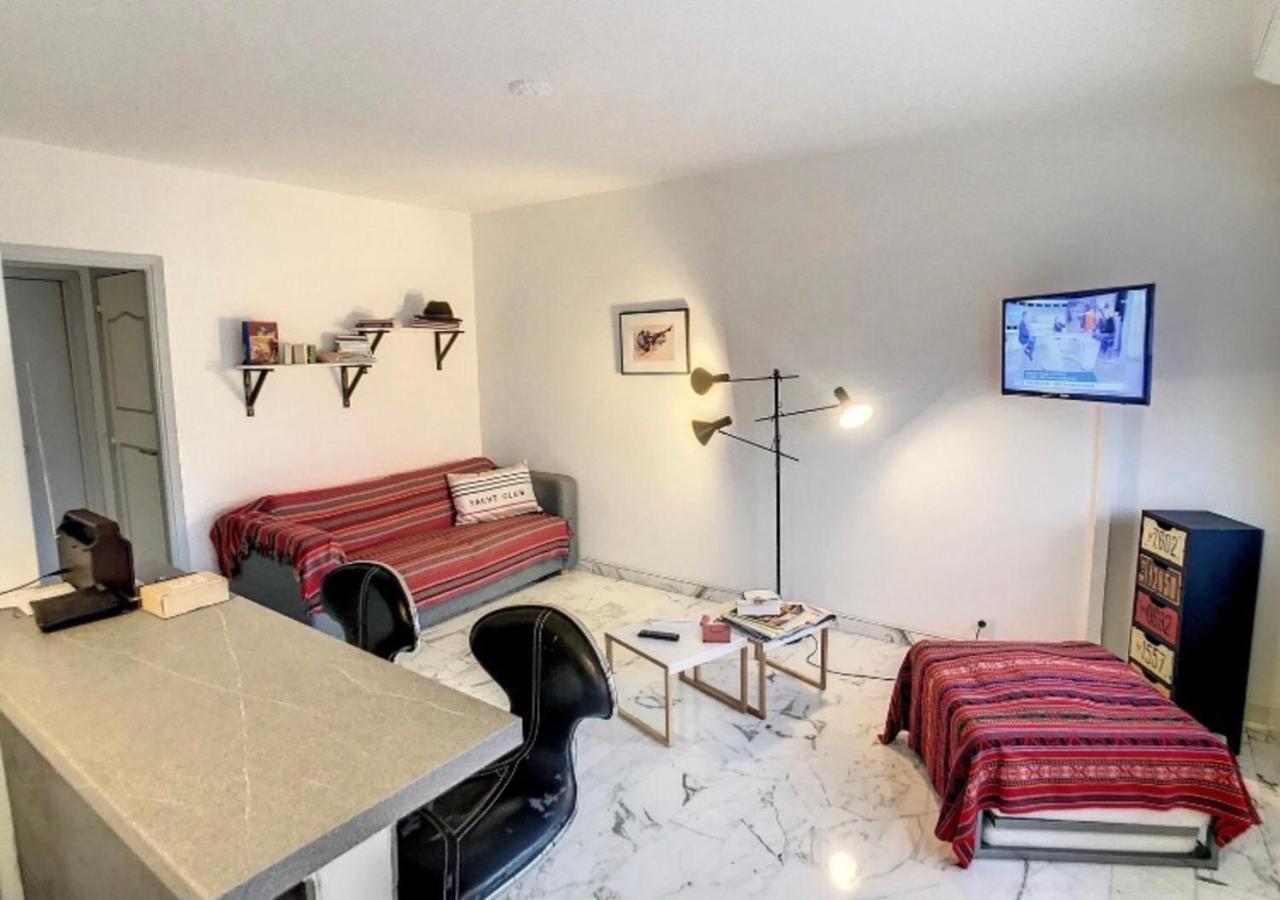 Superbe Studio Tout Equipe/Proche Mer Et Commodite Saint-Laurent-du-Var Exterior foto